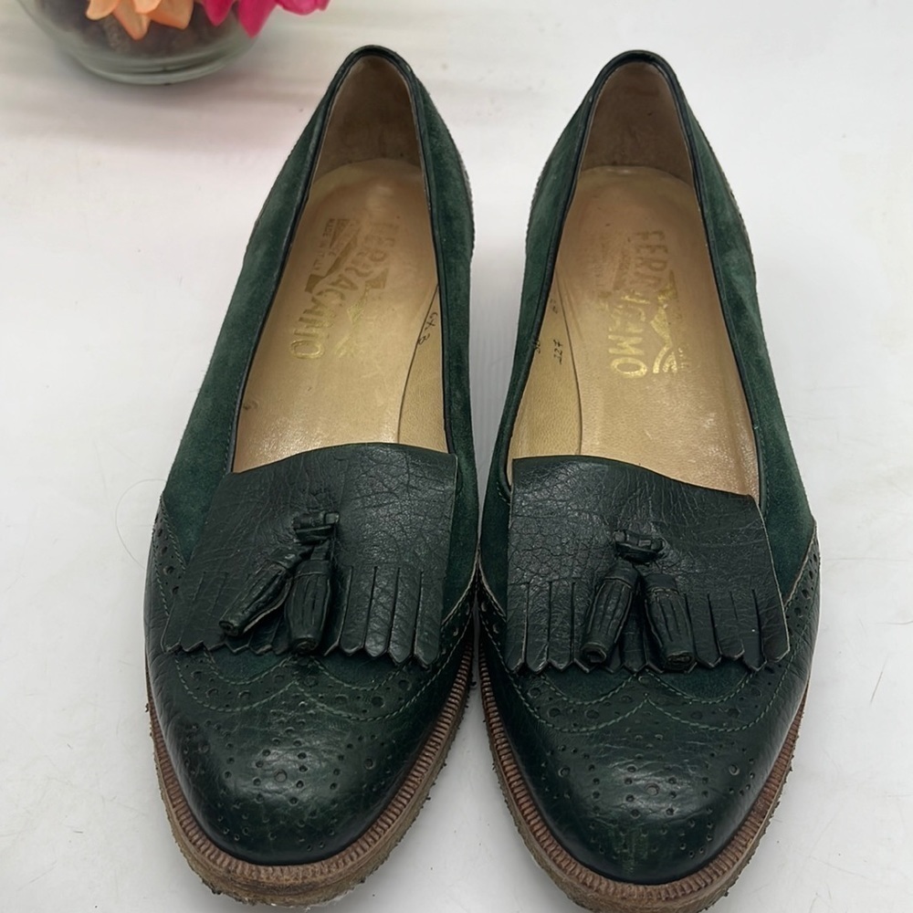 Salvatore Ferragamo Dark Green Leather Tassel Loafer Size 6.5. MCL3790